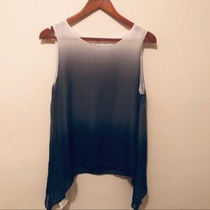 🔸NY & Co Black and White Asymmetrical Top